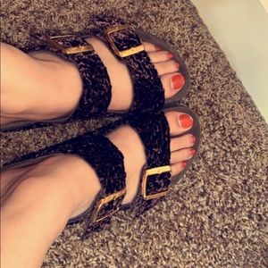 Birkenstock’s velvet brown